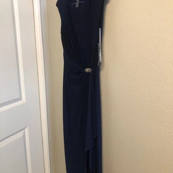 Chaps embellished evening Gown Size 8- Navy